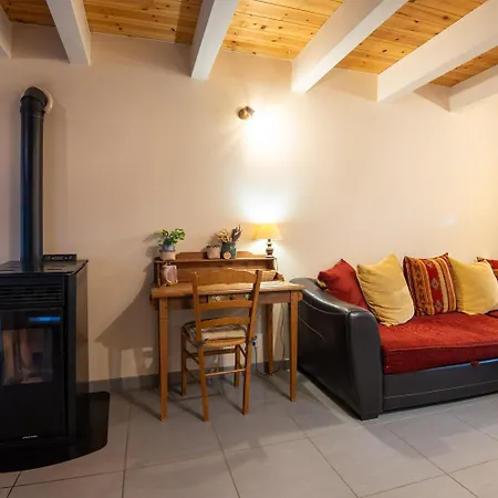 En Gres Rose 4/6 Personnes Holiday home