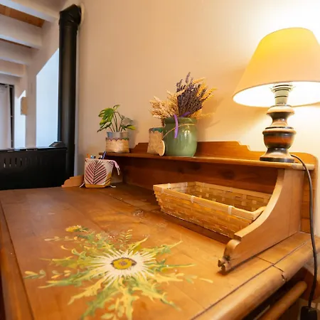 Holiday home En Gres Rose 4/6 Personnes Canilhac