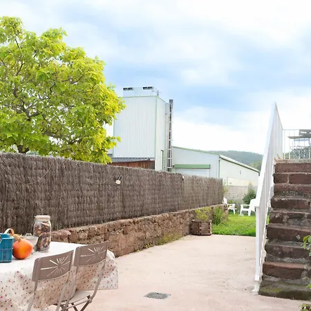 En Gres Rose 4/6 Personnes Holiday home