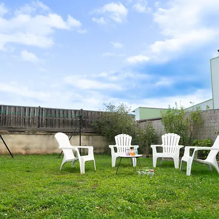 En Gres Rose 4/6 Personnes Holiday home